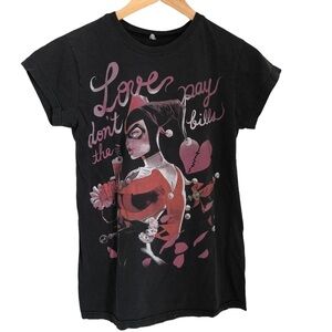 Harley Quinn “Love Don’t Pay The Bills” T-Shirt